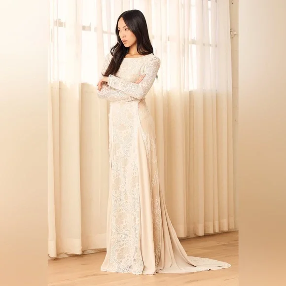 chinese dress ladies Women's Classic Elegance Lace Maxi Dress in White/Nude main image 0